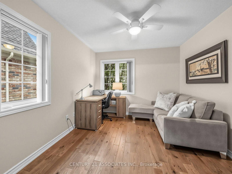 233 Duskywing Oakville,ON L6L 0C5 — Photo 21