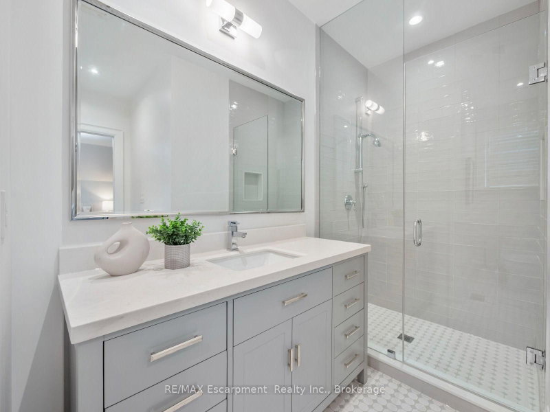 1077 Bridge Oakville,ON L6L 2B6 — Photo 28