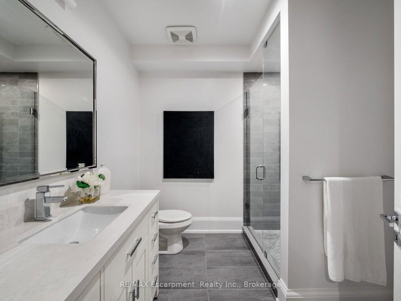 1077 Bridge Oakville,ON L6L 2B6 — Photo 45