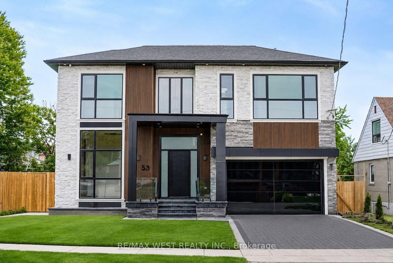 53 Celt Ave, Toronto, Ontario