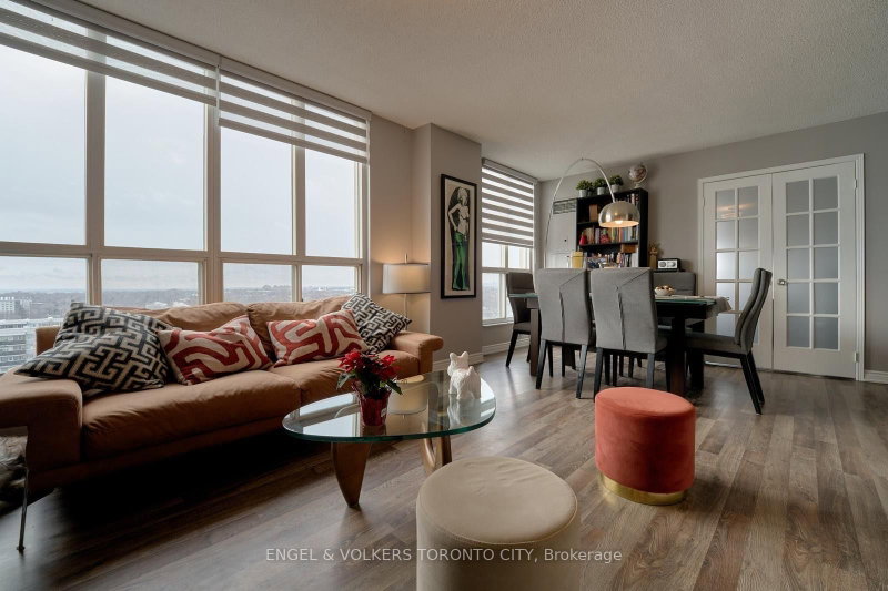 1204 - 2285 Lake Shore Boulevard W