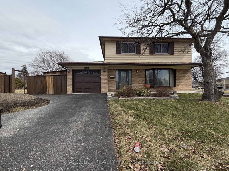 135 Mountainview Road S, Halton Hills
