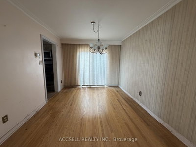 135 Mountainview Road S — photo 5
