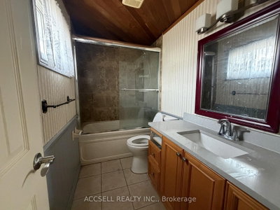135 Mountainview Road S — photo 6