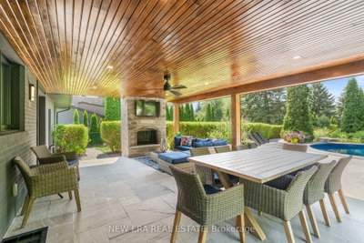 261 Pinetree Way — photo 2
