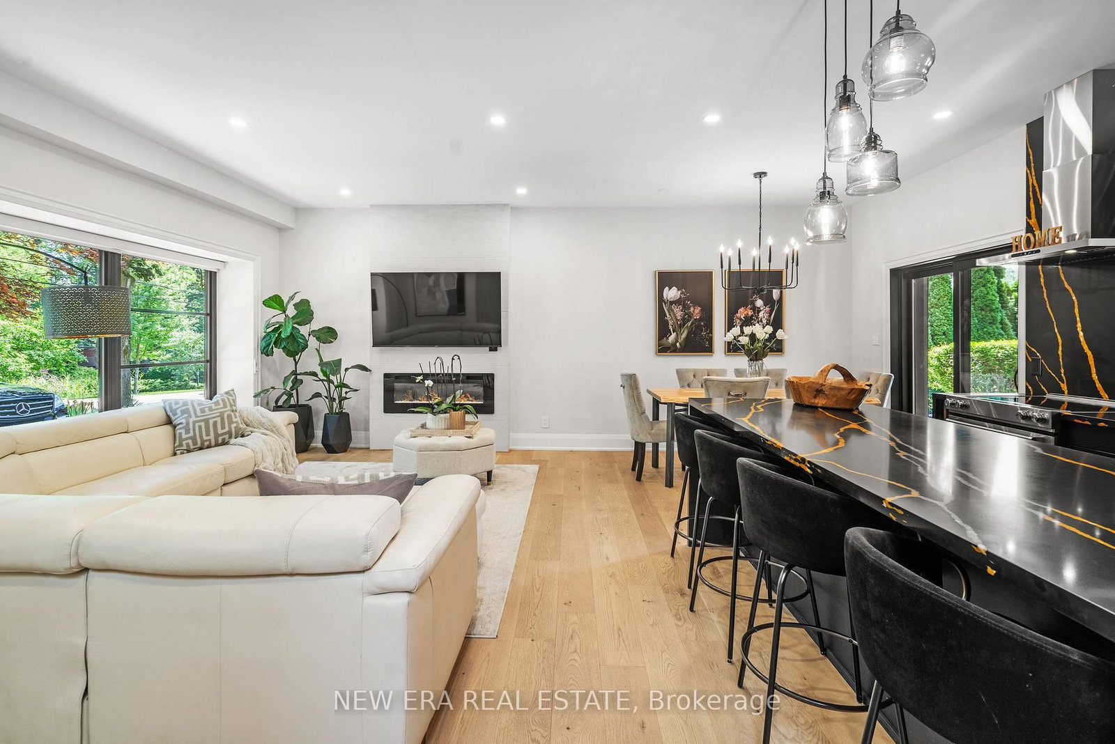 261 Pinetree Mississauga,ON L5G 2R4 — Photo 13