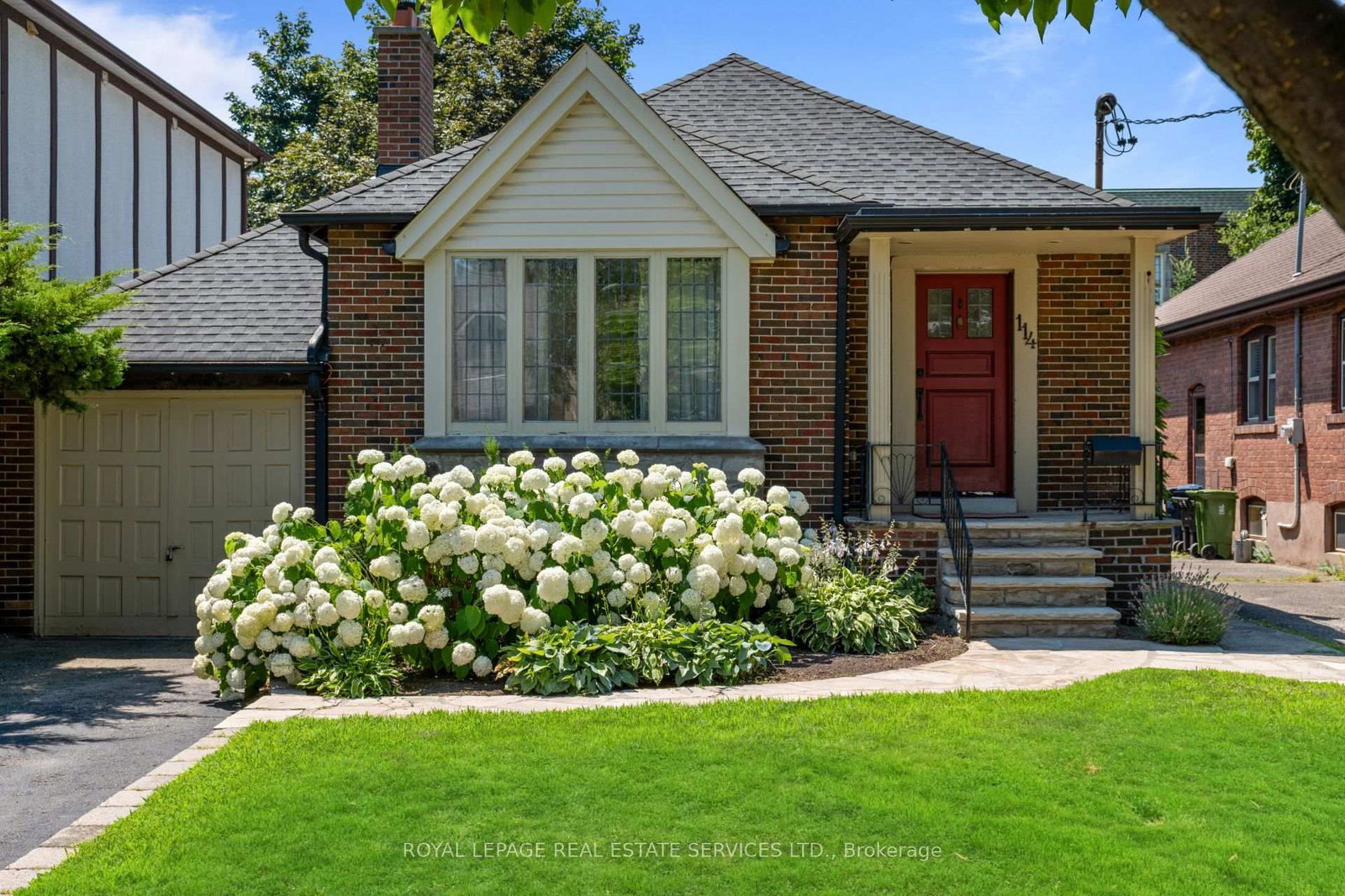 114 Humbervale Boulevard, Toronto, ON, photo 2