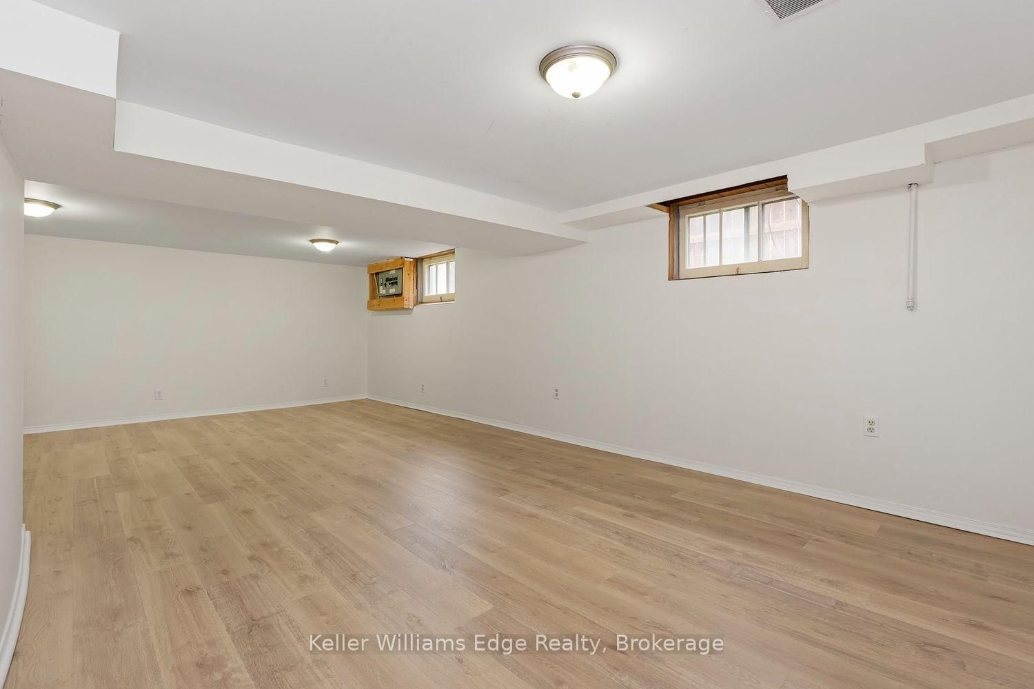 292 E Mill Street • Halton Hills, ON photo 21