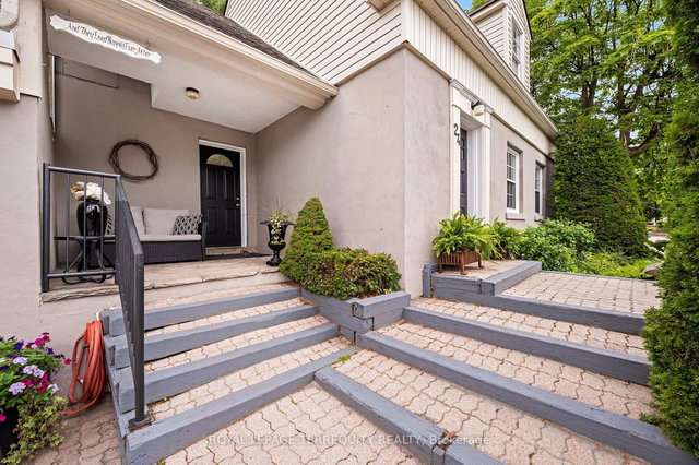 24 Rectory Road
