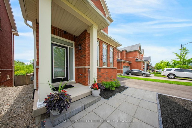 515 Hinchey Crescent