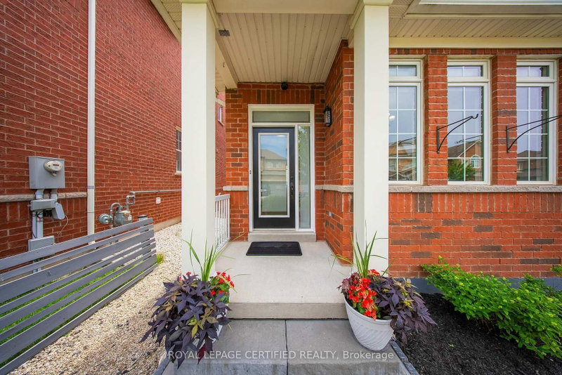 515 Hinchey Crescent