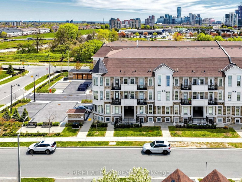 24 - 86 Preston Meadow Avenue