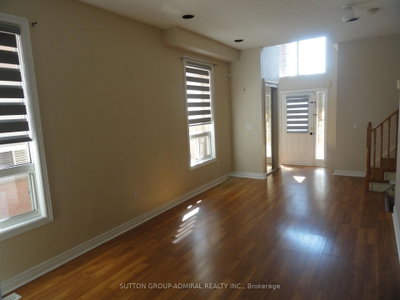 922 Ledbury Crescent — photo 5