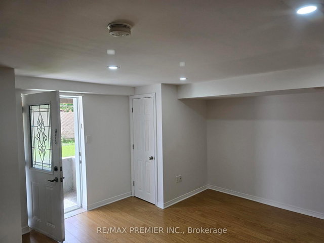59 Fred Young Drive