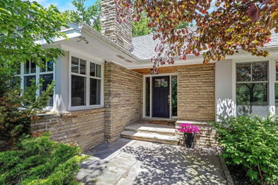 161 Confederation Street — more photos
