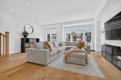 76 Windtree Way • Halton Hills, ON photo 9
