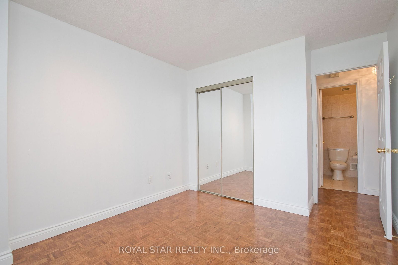 1535 Lakeshore Road E • #1607 • Mississauga, ON photo 26