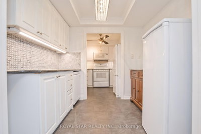 1535 Lakeshore Road E • #1607 • Mississauga, ON photo 8