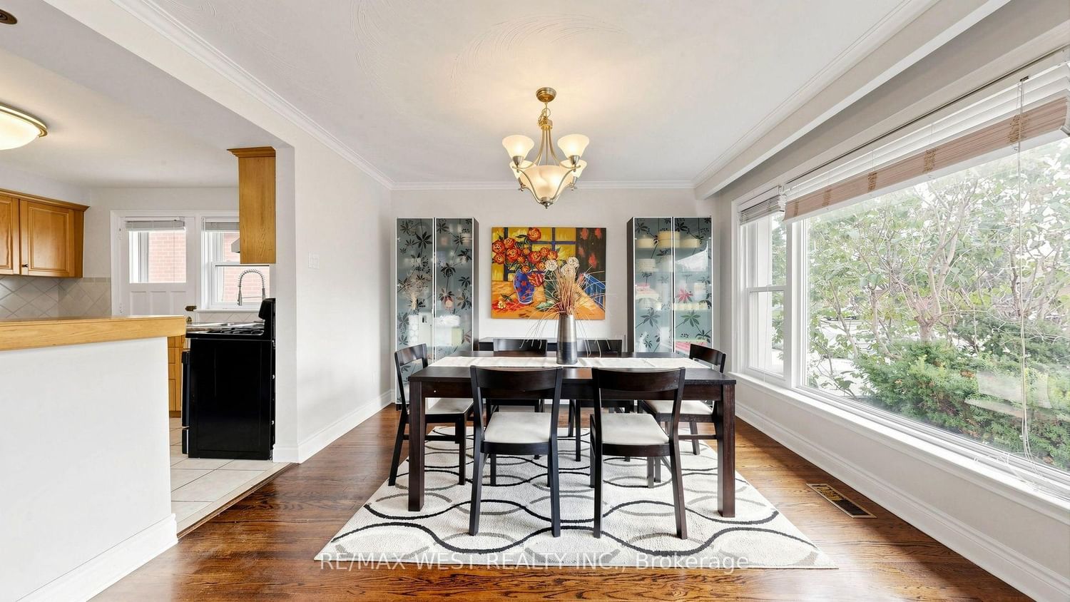 32 Allonsius Drive • Toronto, ON photo 34