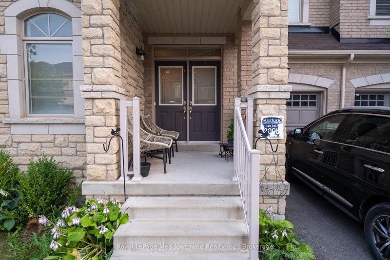 1528 Chretien Street