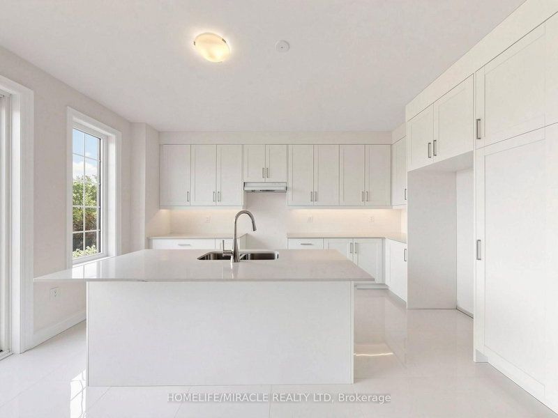 8 Ralston Brampton,ON L6X 0B2 — Photo 11