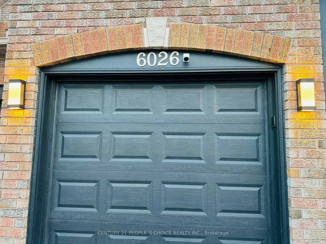 6026 Clover Ridge Crescent
