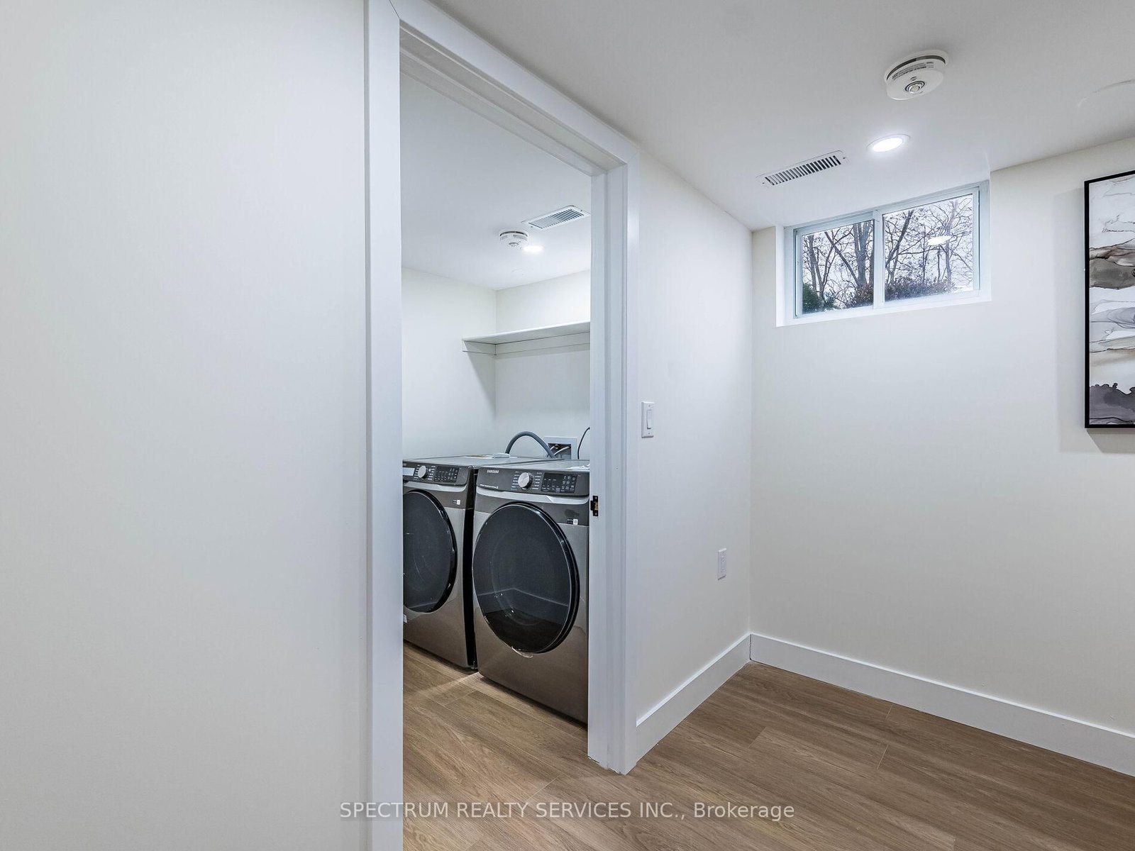 914 Francis Road • Burlington, ON photo 32