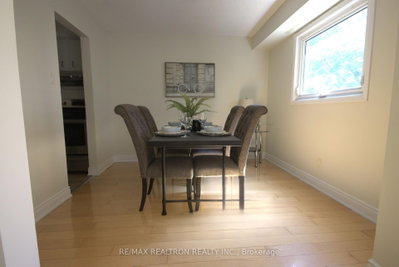 4272 Gayling Mississauga,ON L5L 1Z9 — Photo 11