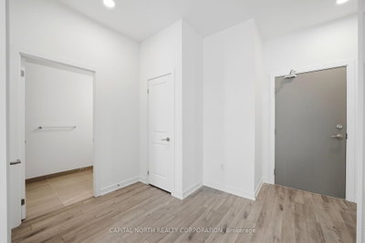 Unit 1808 — 15 Skyridge Drive — photo 3