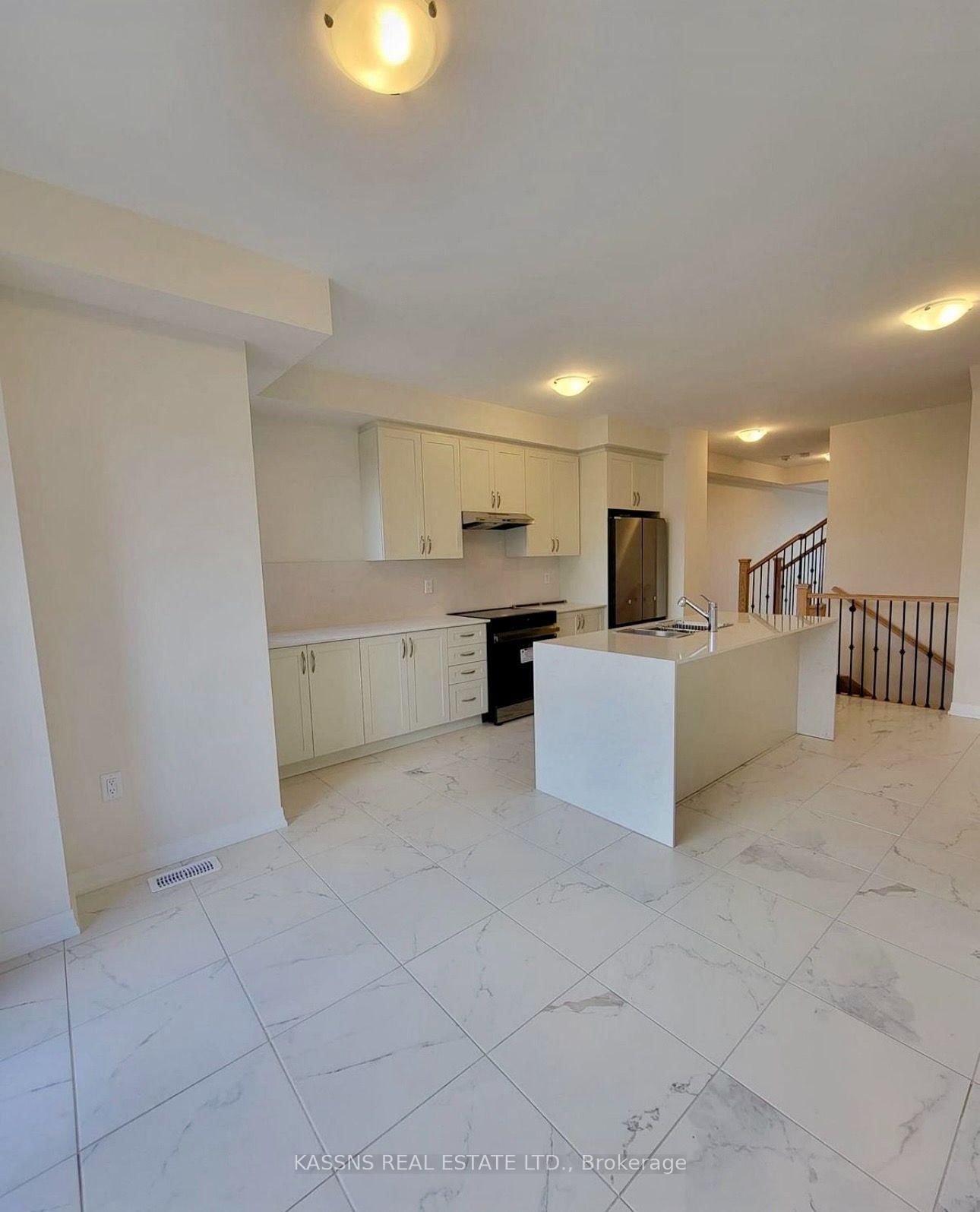 3305 Sixth Line • Oakville, ON photo 12
