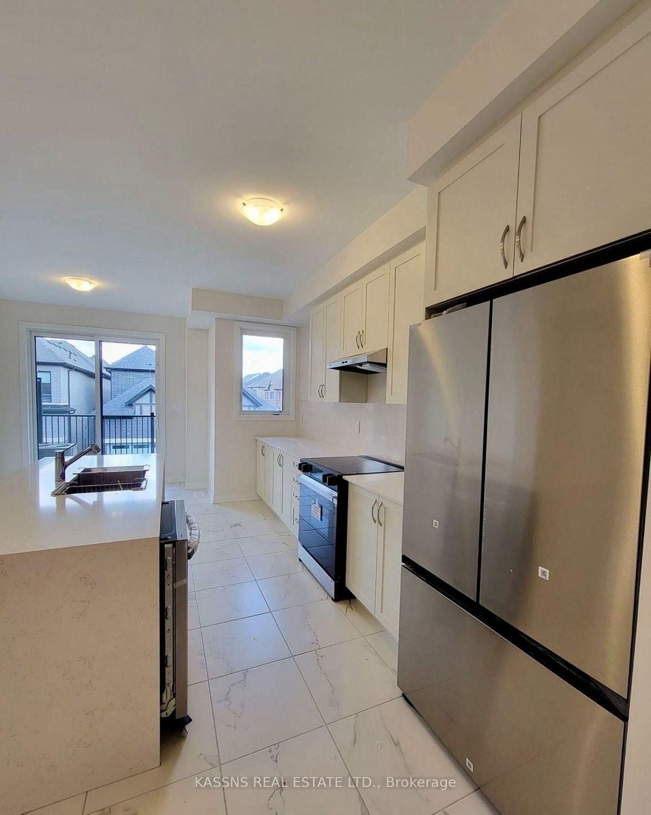 3305 Sixth Line • Oakville, ON photo 13