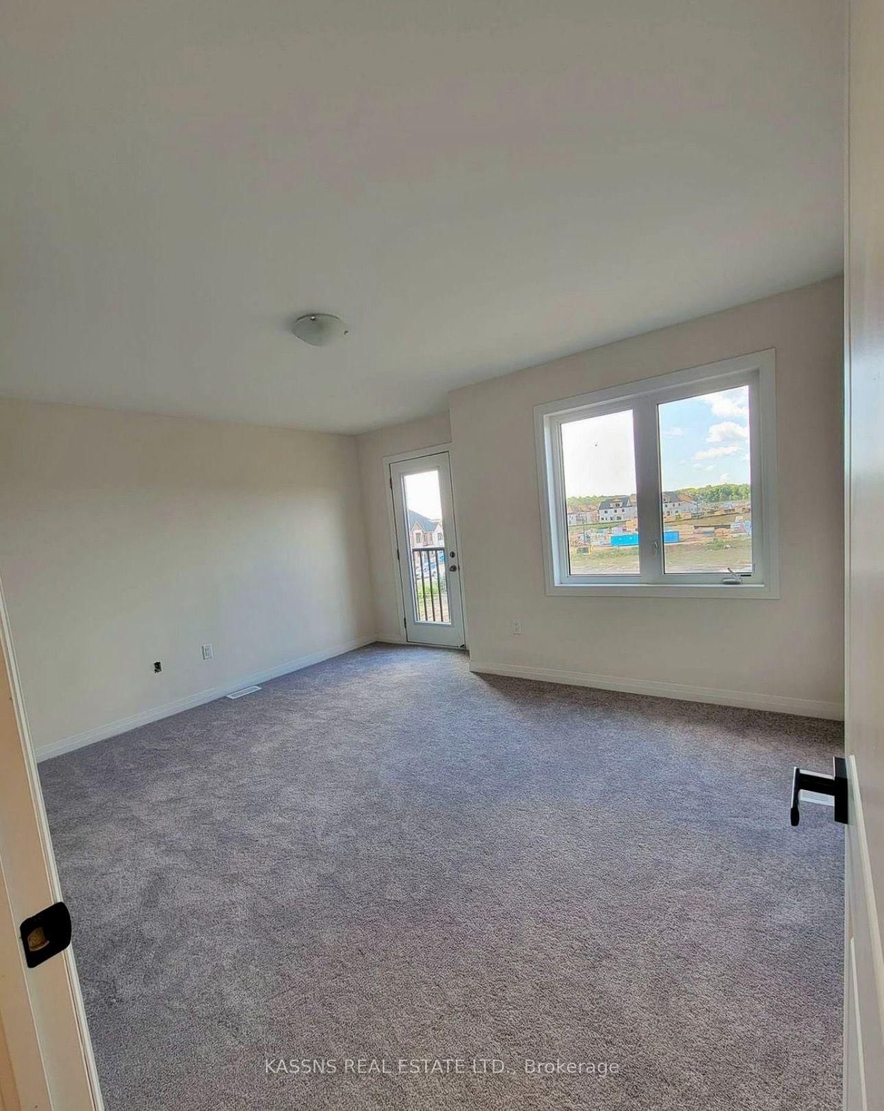 3305 Sixth Line • Oakville, ON photo 27