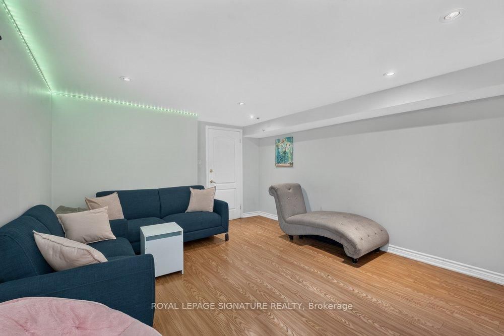 439 Ginger Downs • Mississauga, ON photo 32