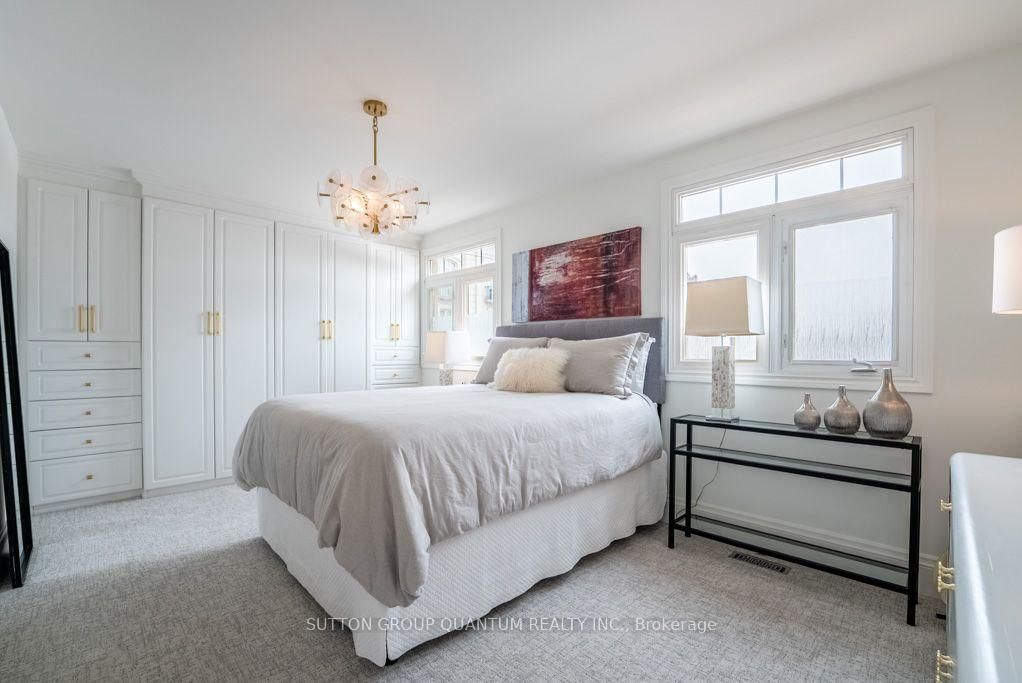 146 Reynolds Street • Oakville, ON photo 24
