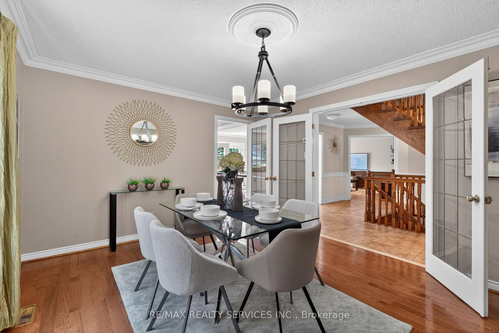 2069 Schoolmaster Circle • Oakville, ON photo 12