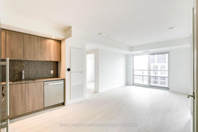 2501 - 10 Eva Road