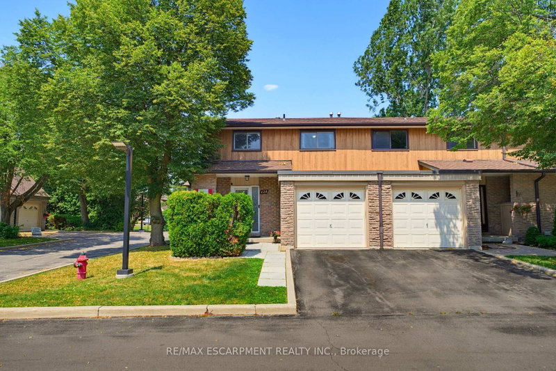620 Forestwood Crescent, Burlington