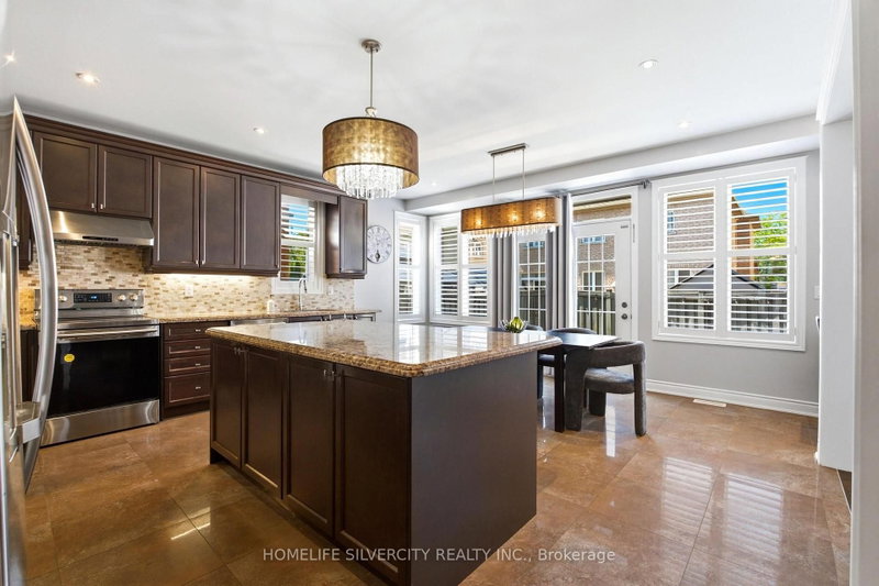 64 Scotchmere Brampton,ON L6P 3A6 — Photo 11