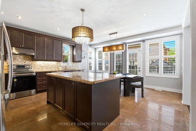 64 Scotchmere Brampton,ON L6P 3A6 — Photo 11