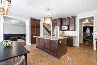 64 Scotchmere Brampton,ON L6P 3A6 — Photo 16