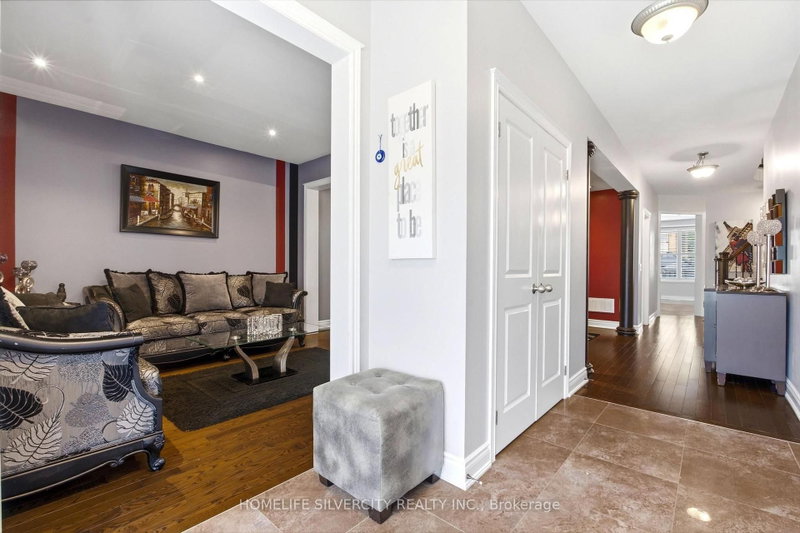 64 Scotchmere Brampton,ON L6P 3A6 — Photo 6