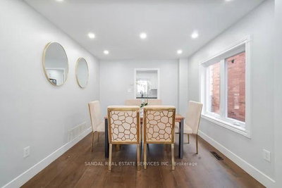 23 Fenflower Court — more photos