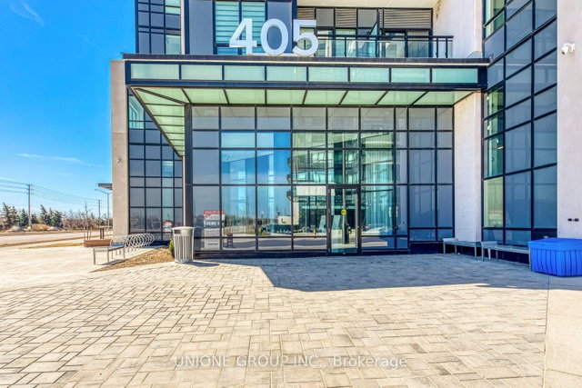 407 - 405 Dundas Street W