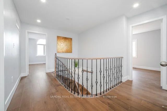 23 Fenflower Brampton,ON L7A 1H3 — Photo 12