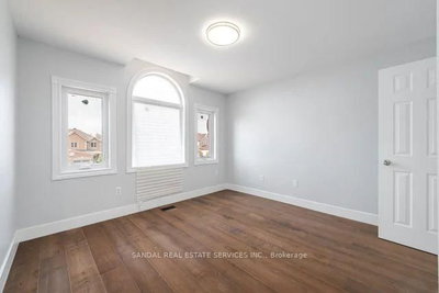 23 Fenflower Brampton,ON L7A 1H3 — Photo 17