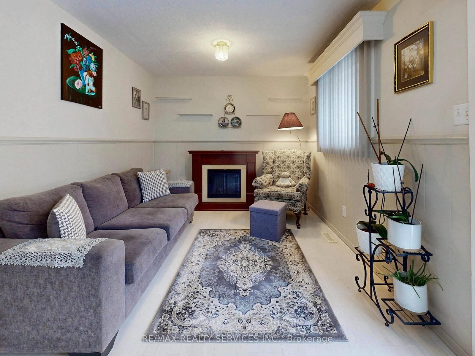 16 Grassington Crescent • Brampton, ON photo 7