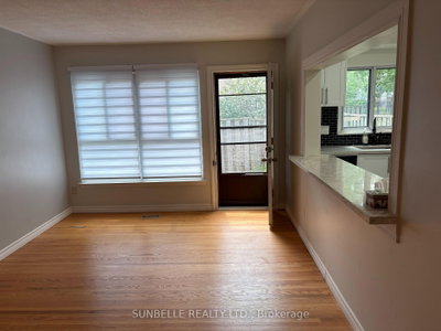 42 Fleetwood Crescent — photo 6