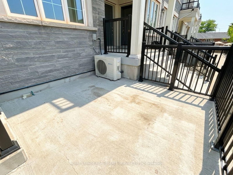 36 - 2199 Lillykin Street