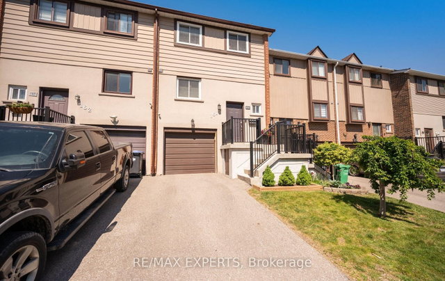 15 - 161 Moregate Crescent