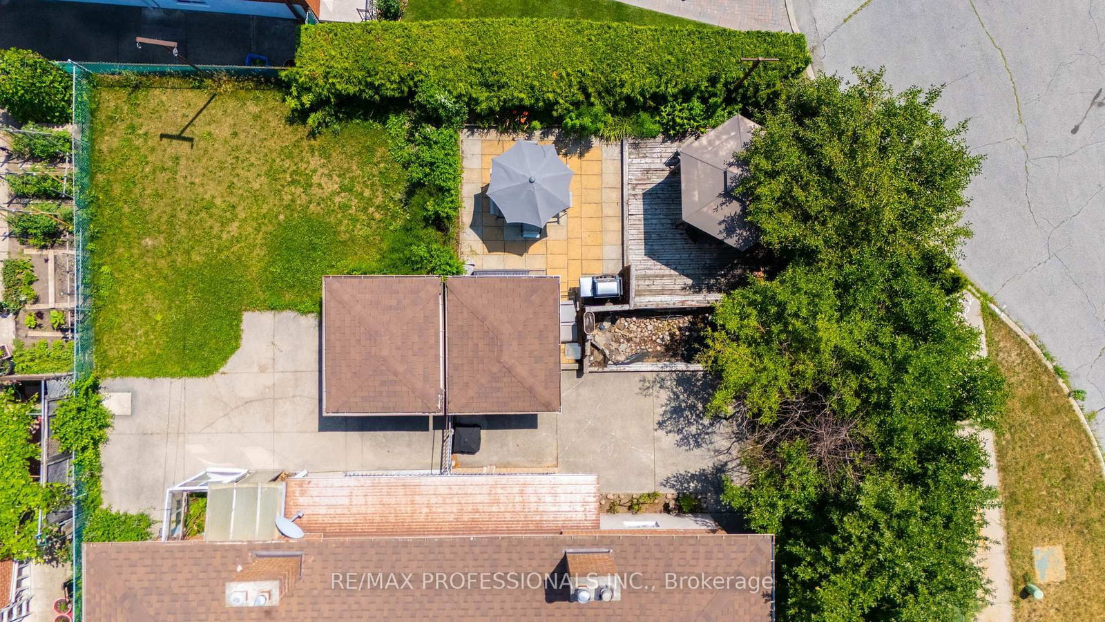 Listing Image 44
